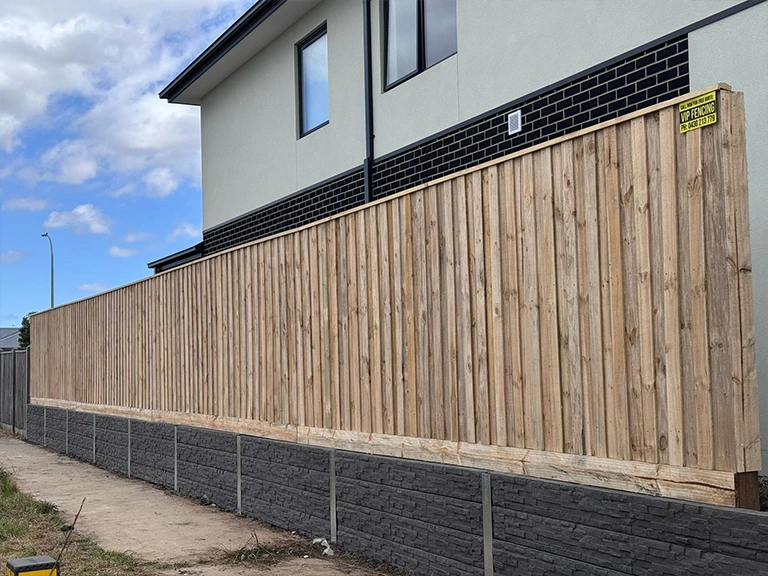 Timber-Fencing-02