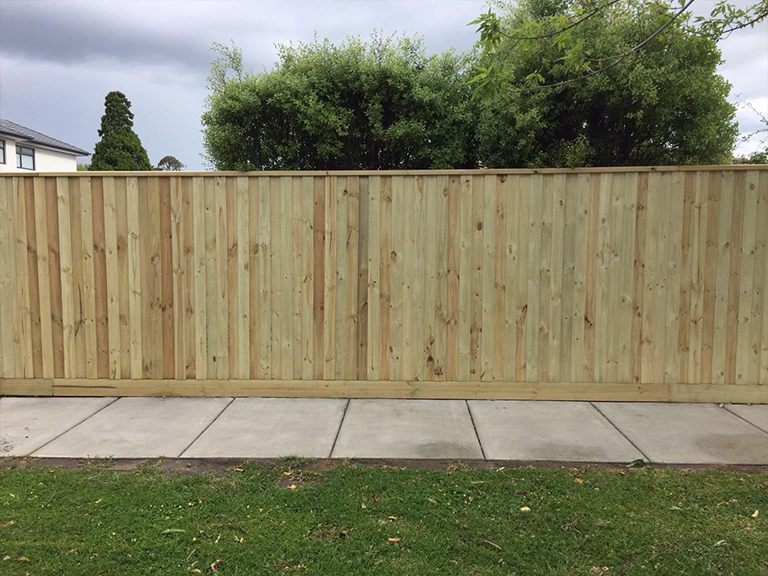 Timber-Fencing-04