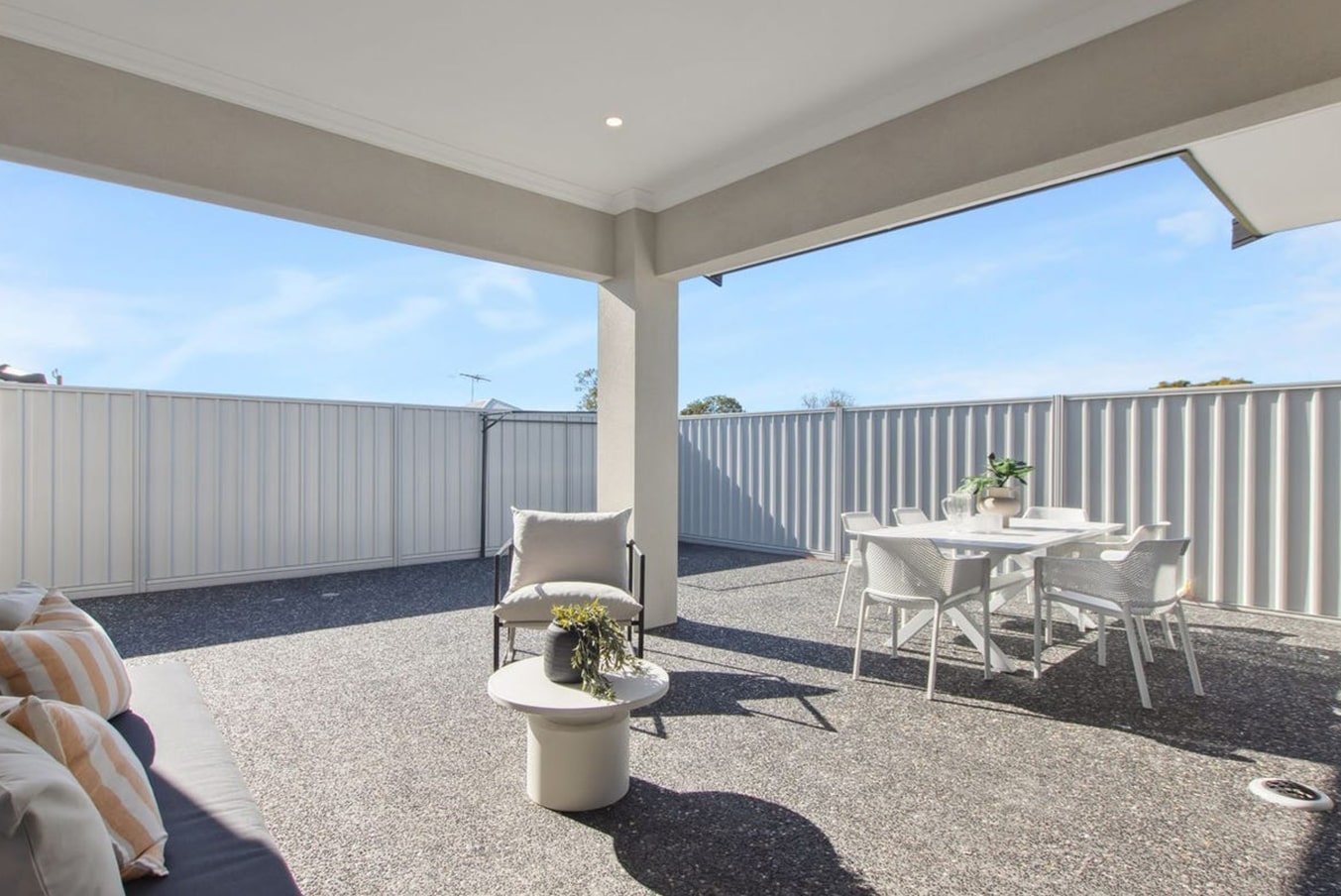 Colorbond Fence Installation Melbourne