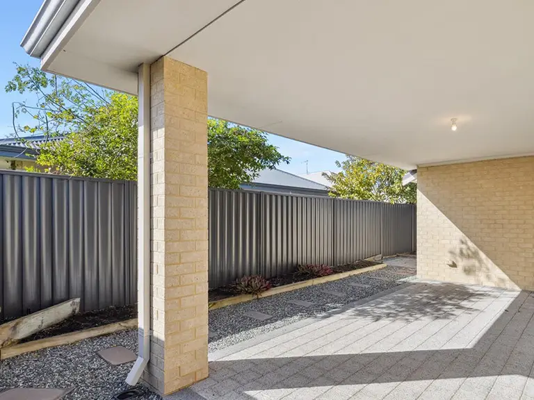 Modern Colorbond fencing in Keysborough